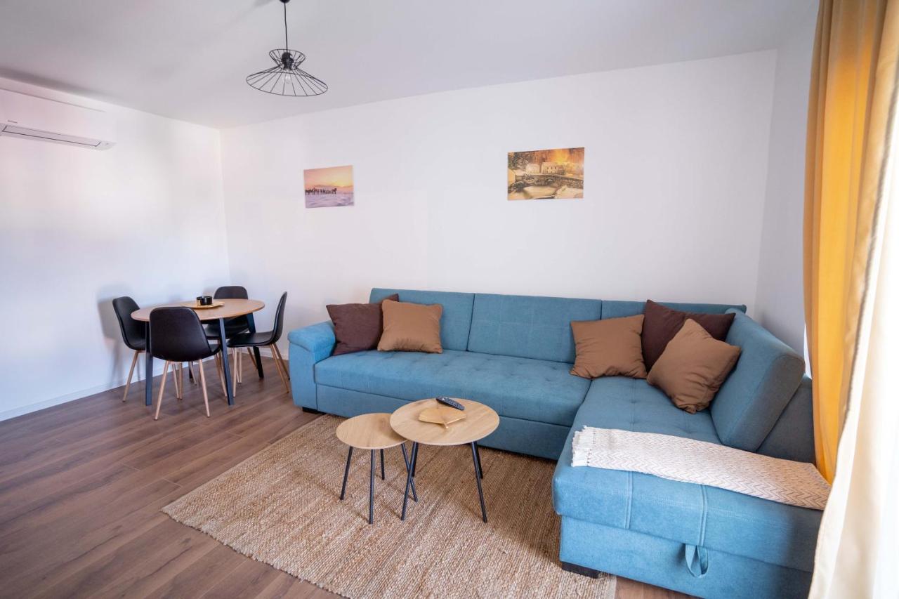 Apartman Niko ลิฟโน ภายนอก รูปภาพ