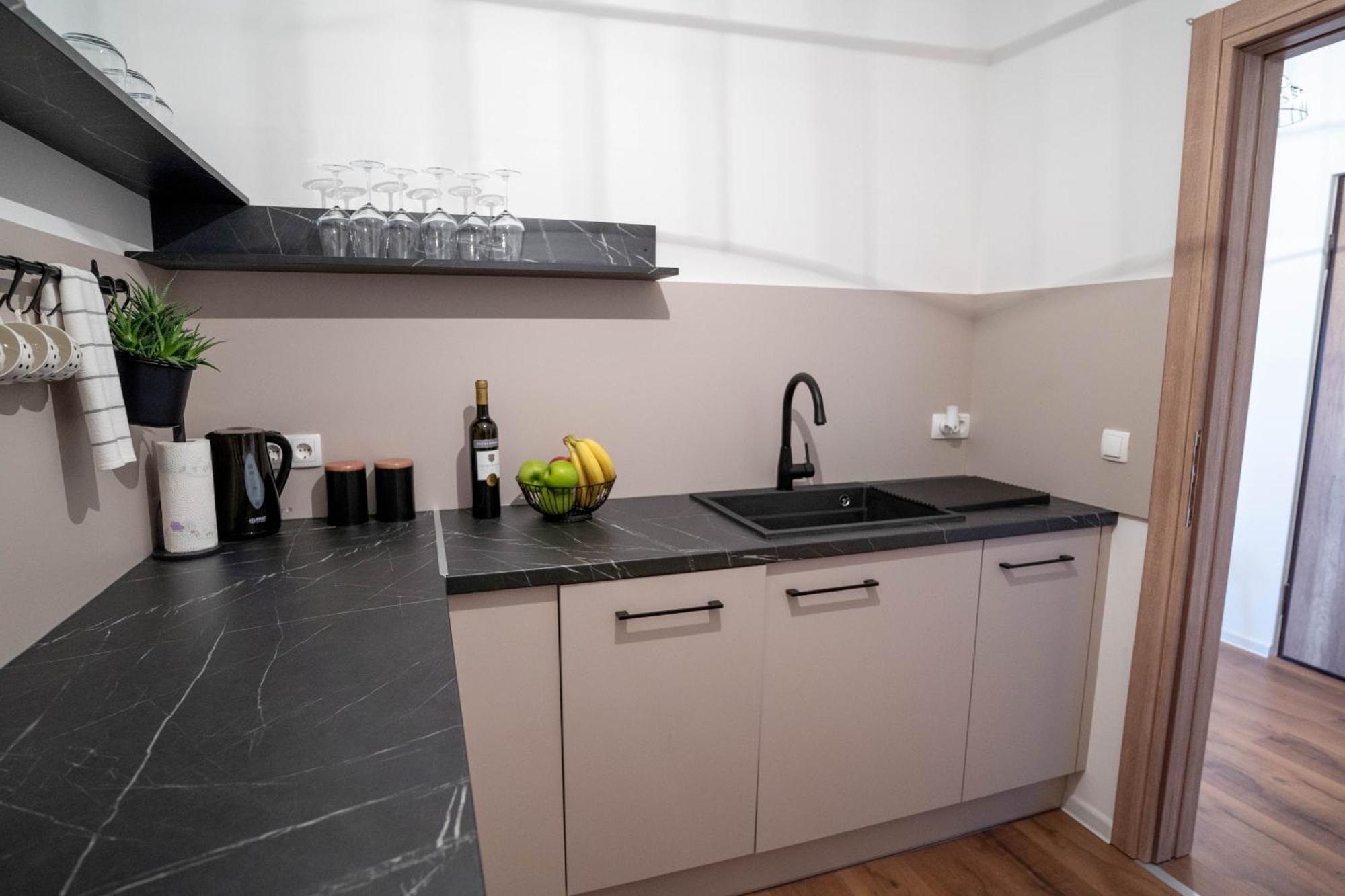 Apartman Niko ลิฟโน ภายนอก รูปภาพ